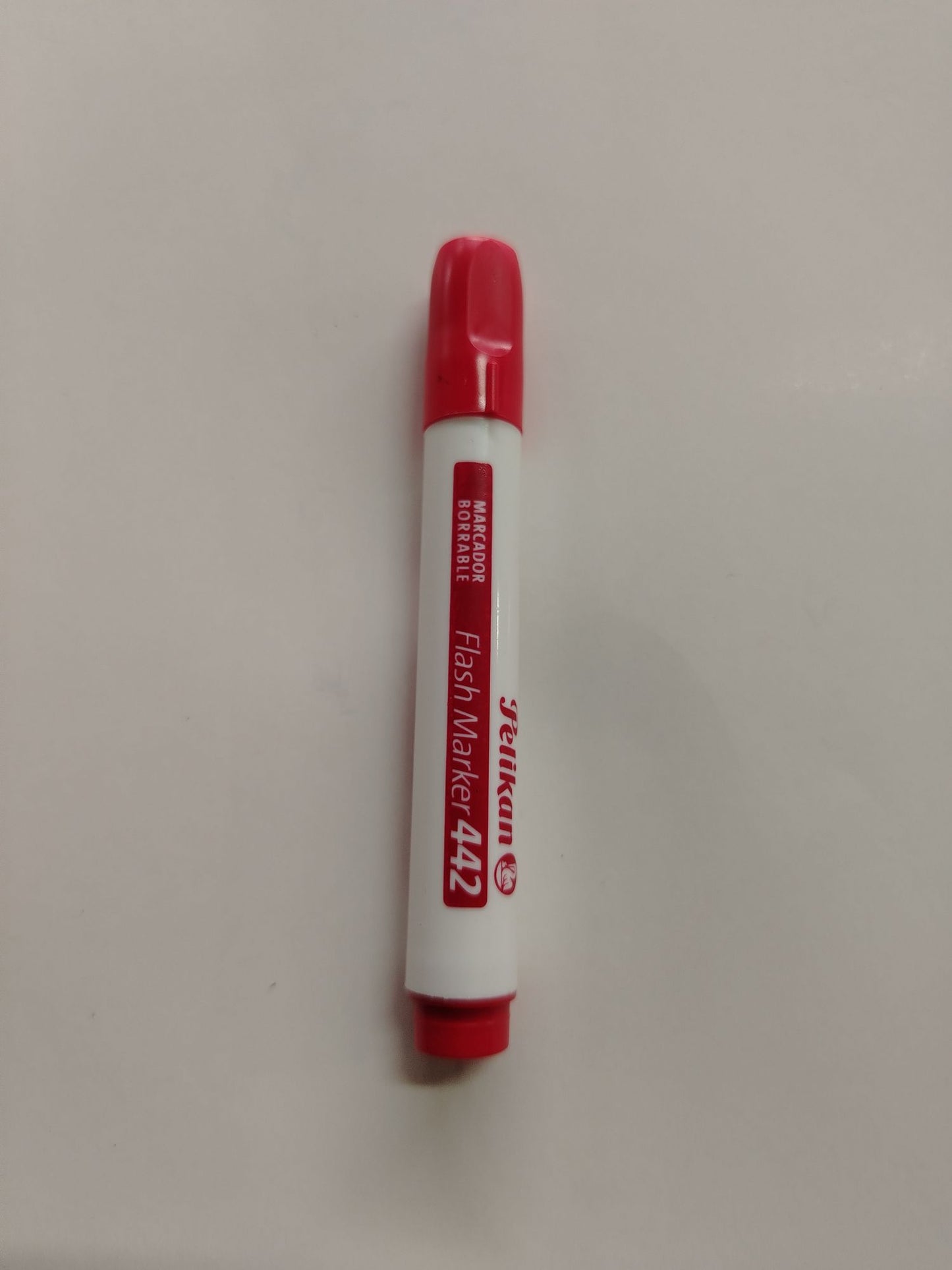 MARCADOR PIZARRA PELIKAN 442 ROJO DESECHABLE PTA BISELADA