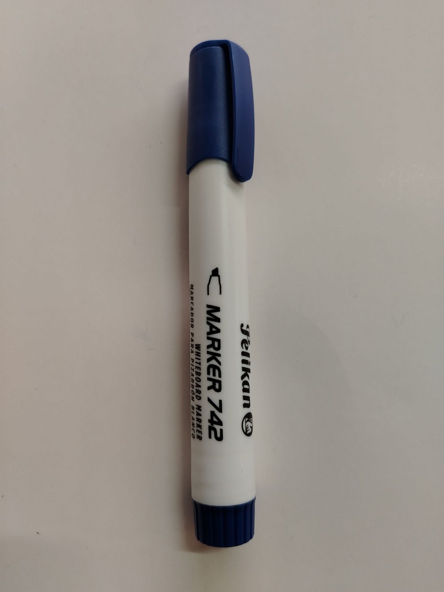 MARCADOR PIZARRA PELIKAN 742 AZUL RECARGABLE PTA BISELADA