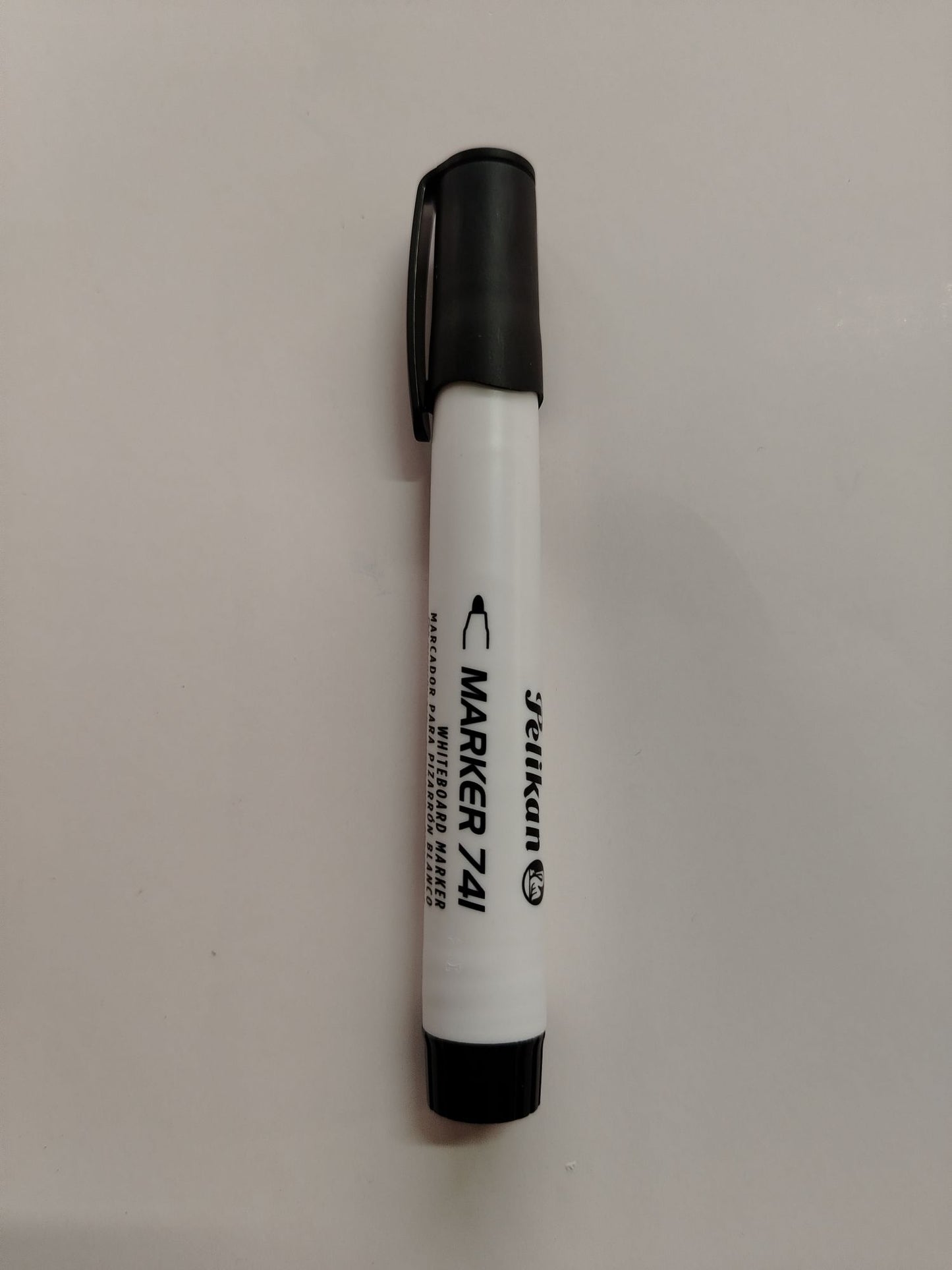 MARCADOR PIZARRA PELIKAN 741 NEGRO DESECHABLE PTA BALA