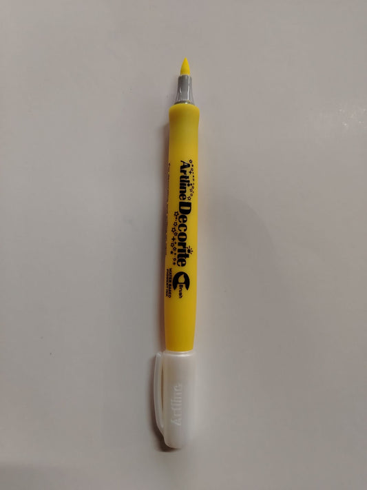 MARCADOR ARTLINE DECORITE AMARILLO PTA PINCEL