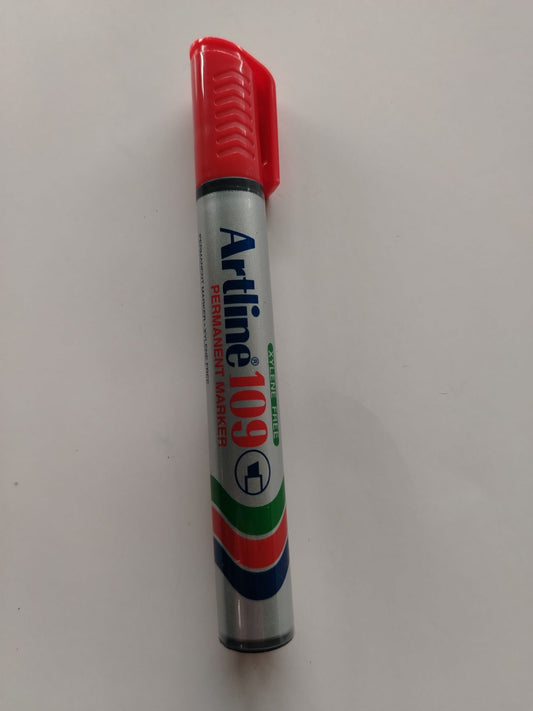 MARCADOR PERMANENTE ARTLINE 109 ROJO DESECHABLE PTA BISELADA
