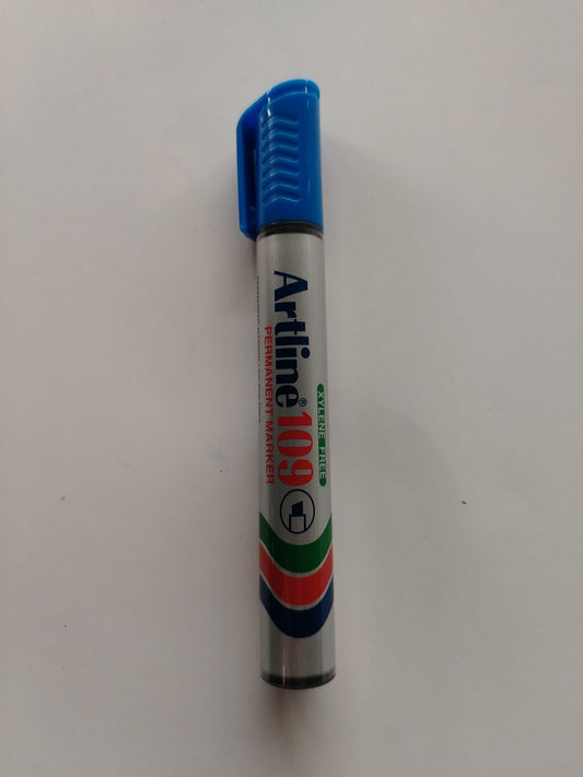 MARCADOR PERMANENTE ARTLINE 109 AZUL DESECHABLE PTA BISELADA